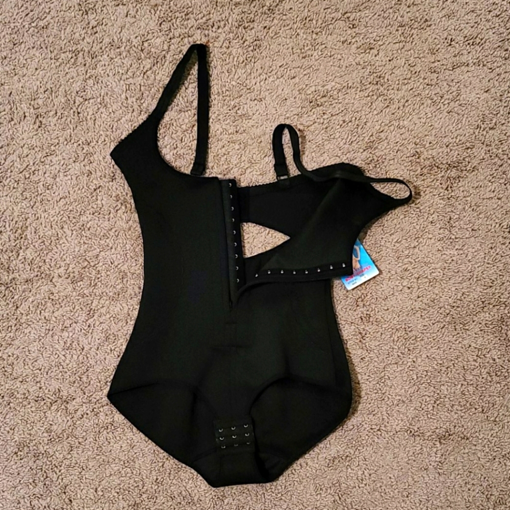 Body Shaper - Picture 2 of 3